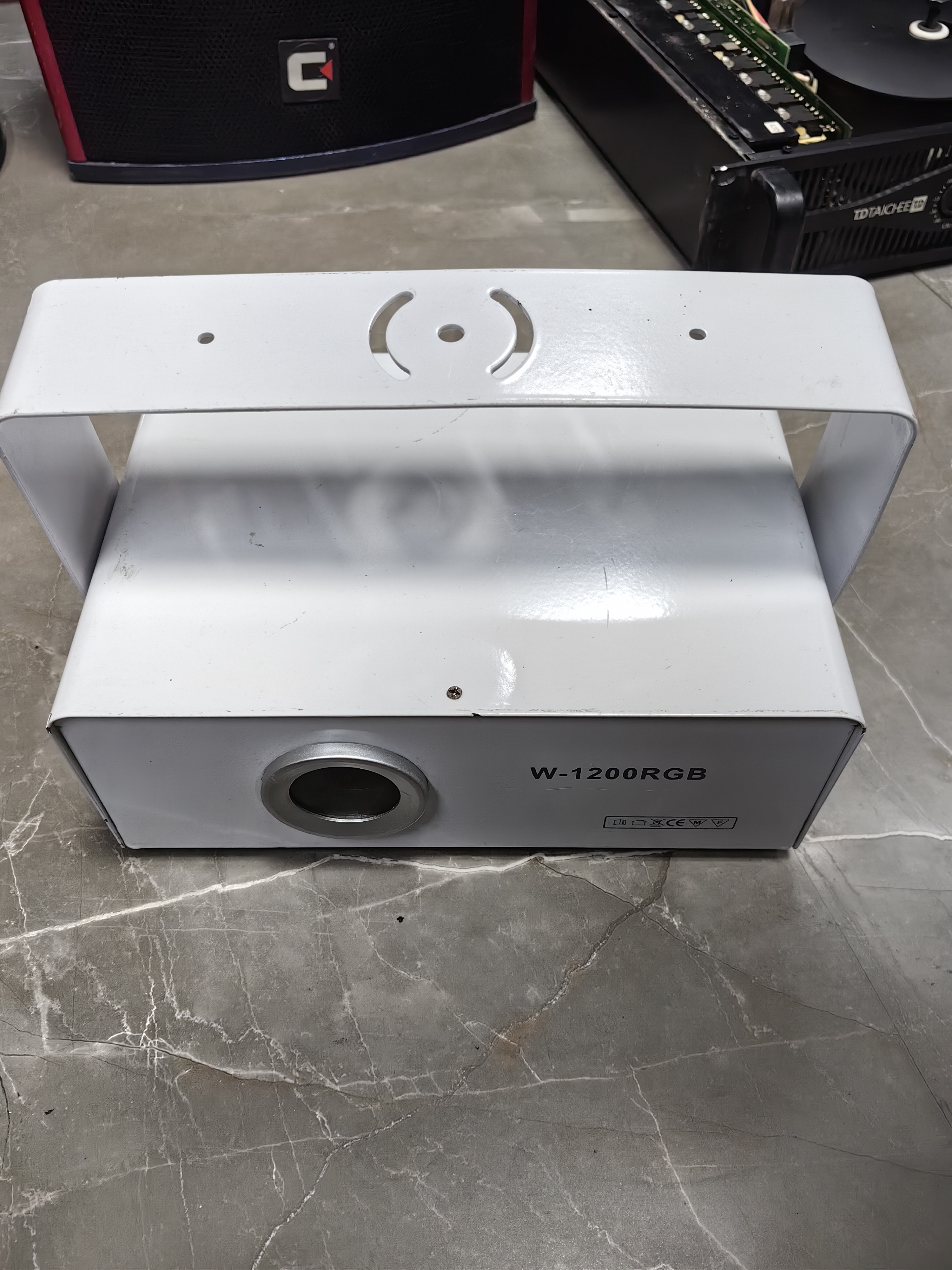 8新  全彩激光灯(不包邮)