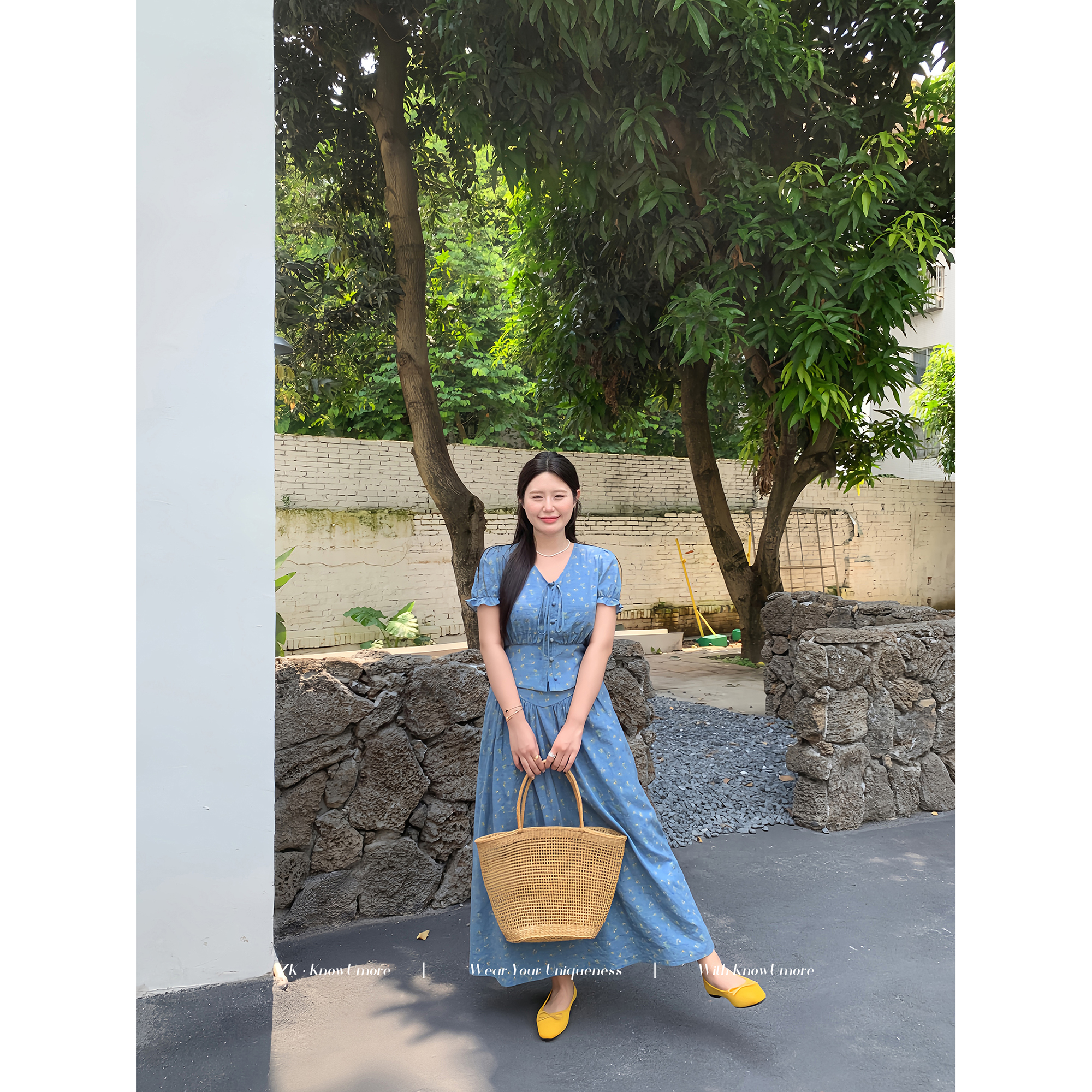 知葵微胖定制【蓝雾白茶】夏季田园风碎花V领上衣套装12251L8921
