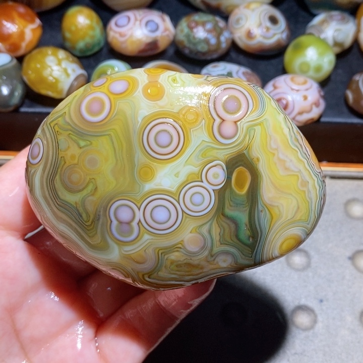 未镶嵌玛瑙/玉髓珠宝半成品41