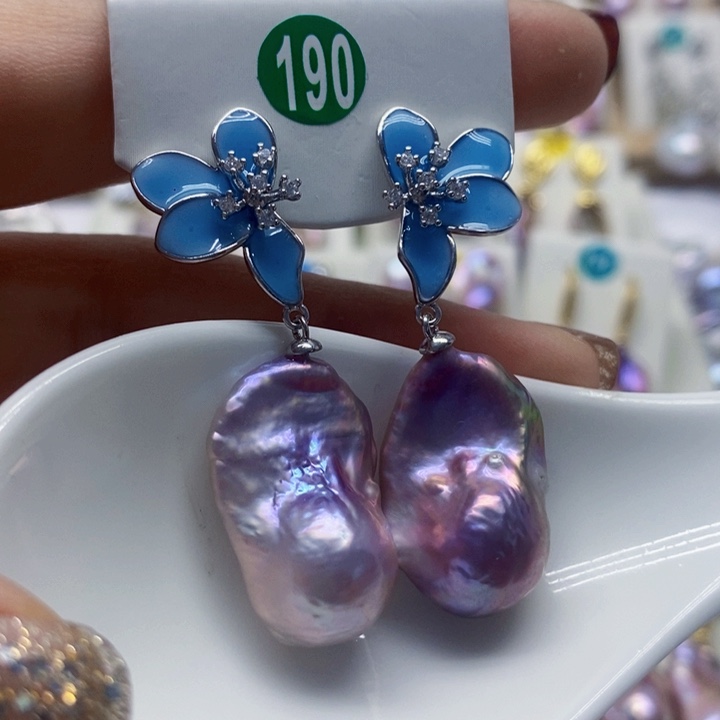 银S925镶嵌耳饰淡水珍珠