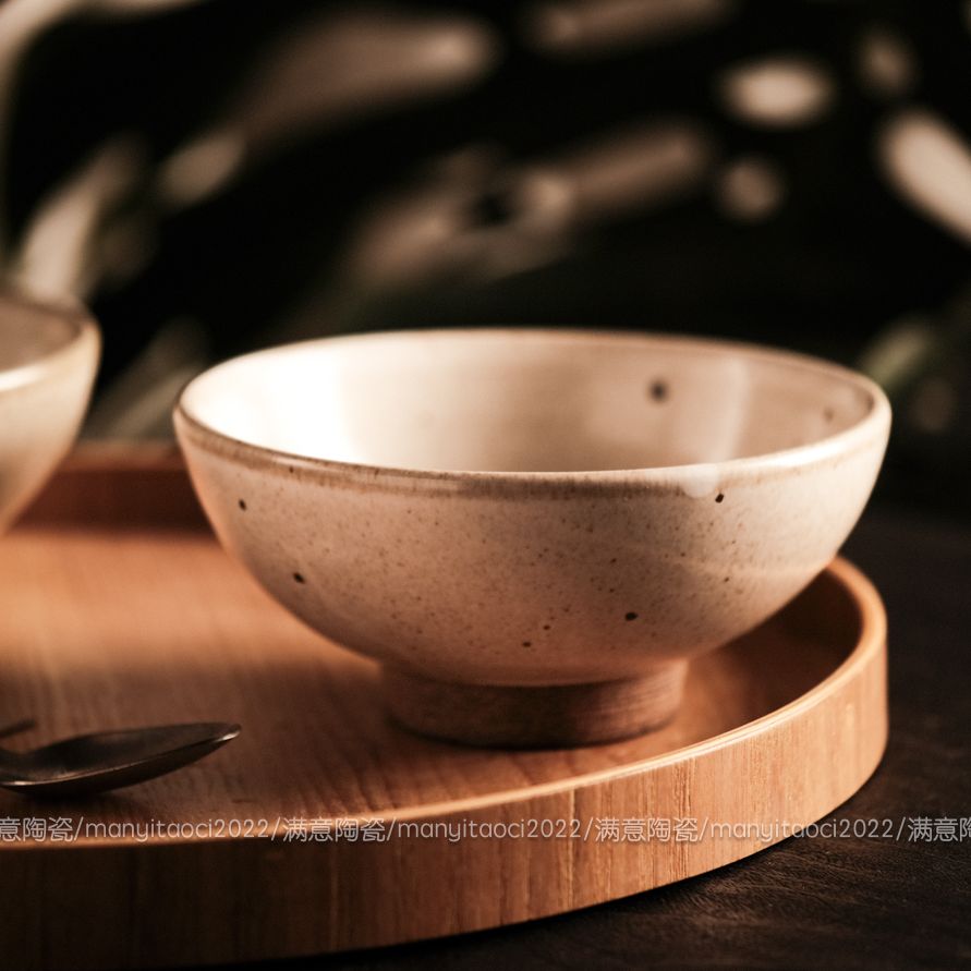 5.5英寸亮光米白粗陶罗汉碗 W0443