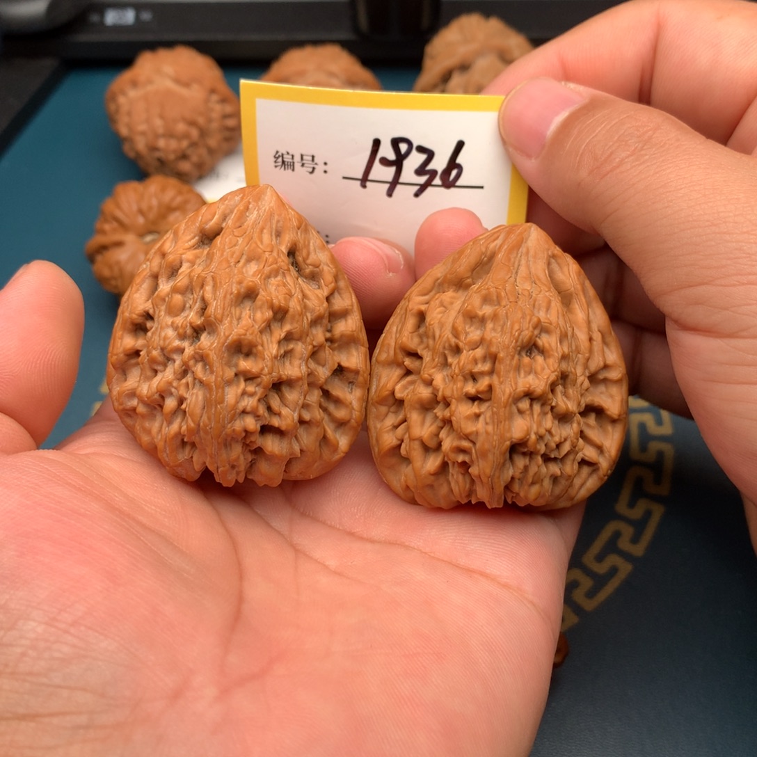 把件文玩核桃44全品虎头王1936