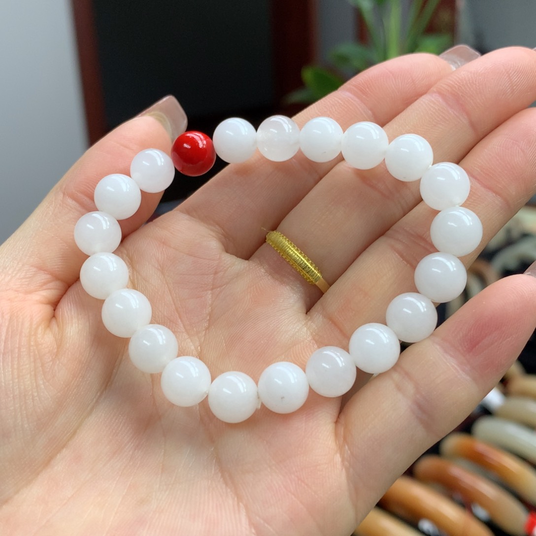 石英质玉串未镶嵌