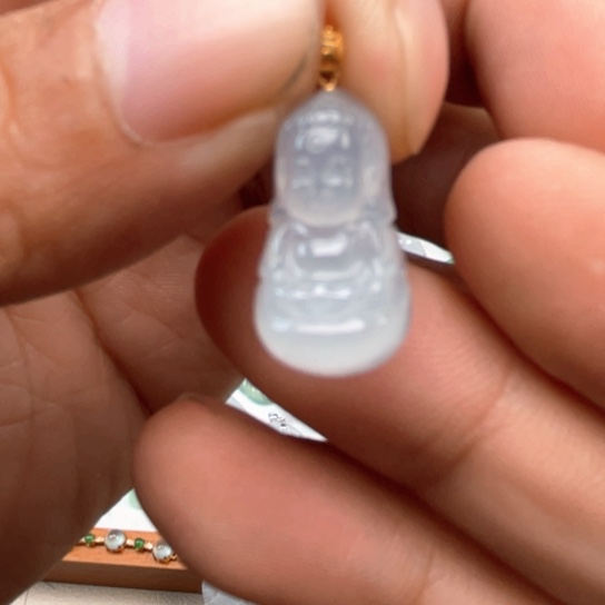 翡翠未镶嵌颈饰翡翠高冰宝宝佛