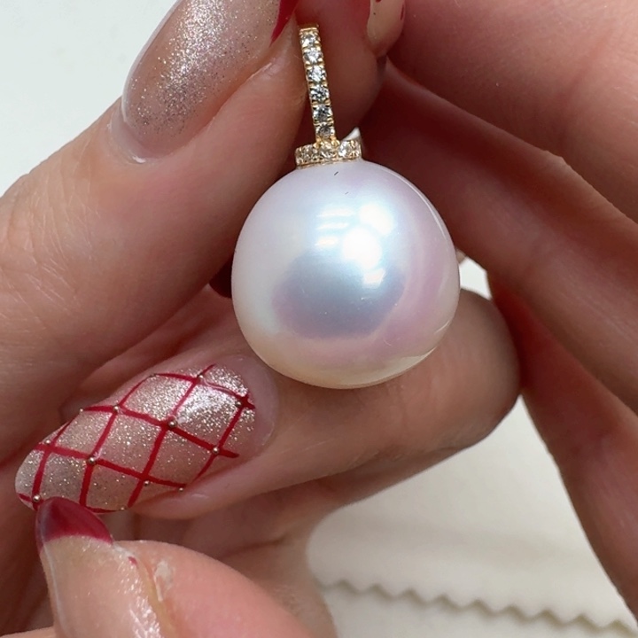 海水珍珠颈饰18K金镶嵌