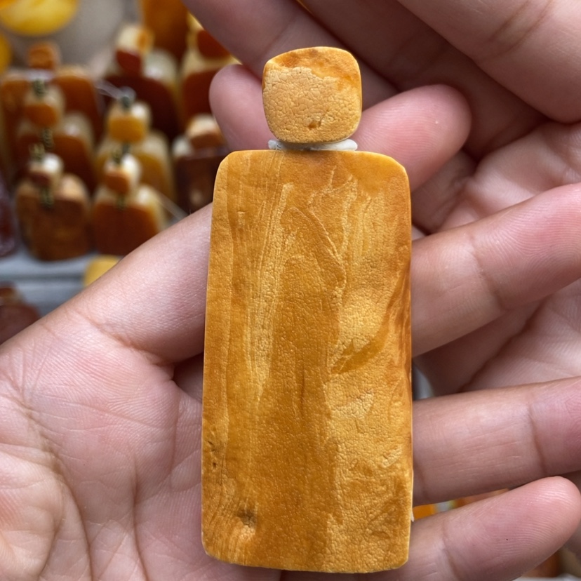 【闪购商品】琥珀颈饰未镶嵌