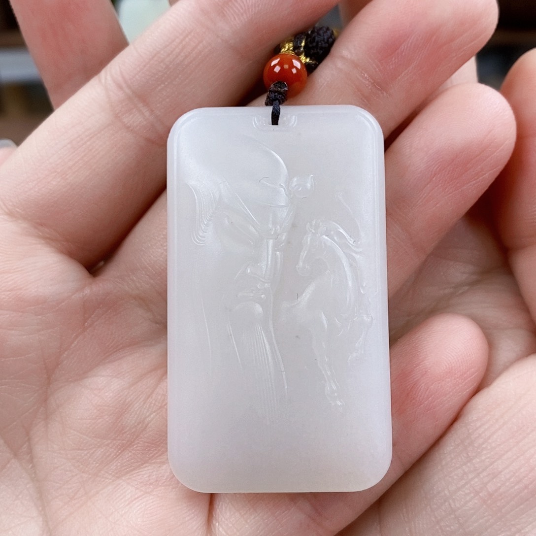 和田玉颈饰未镶嵌