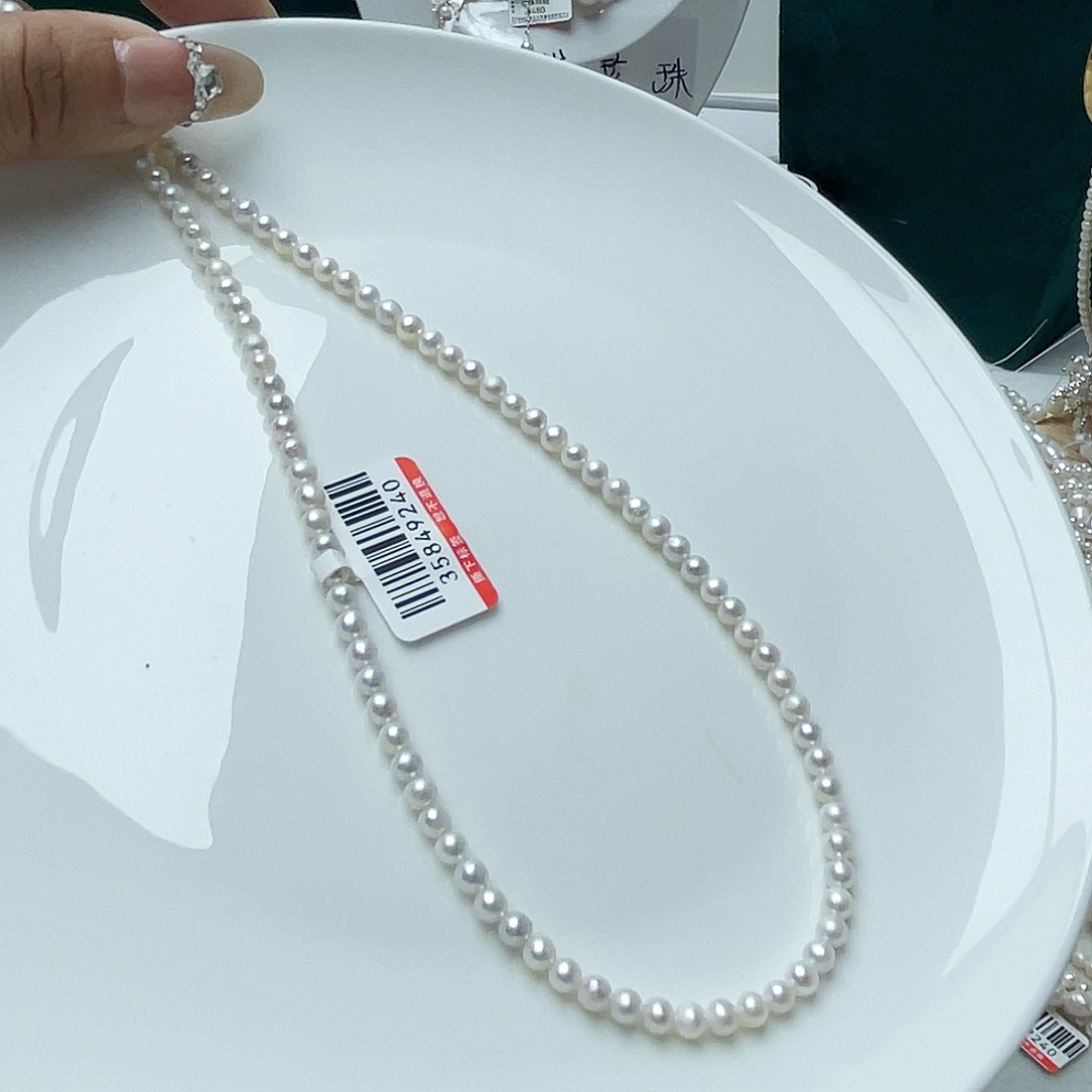 淡水珍珠未镶嵌颈饰