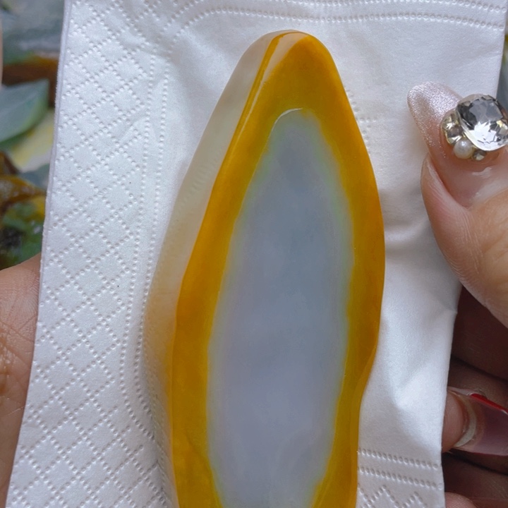 翡翠挂件未镶嵌学**境翡翠