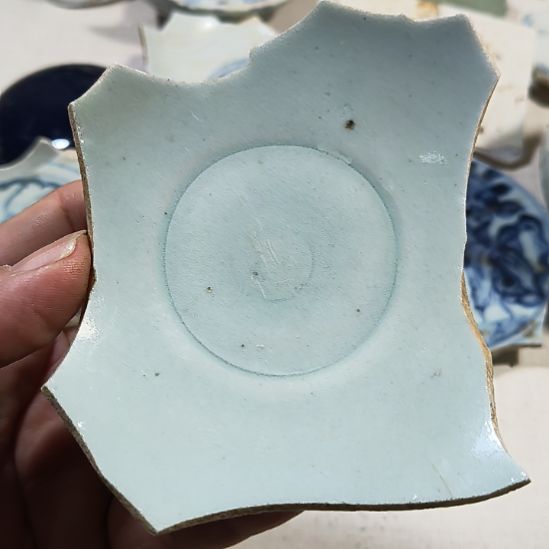 瓷片？瓷片瓷片瓷片瓷片。。