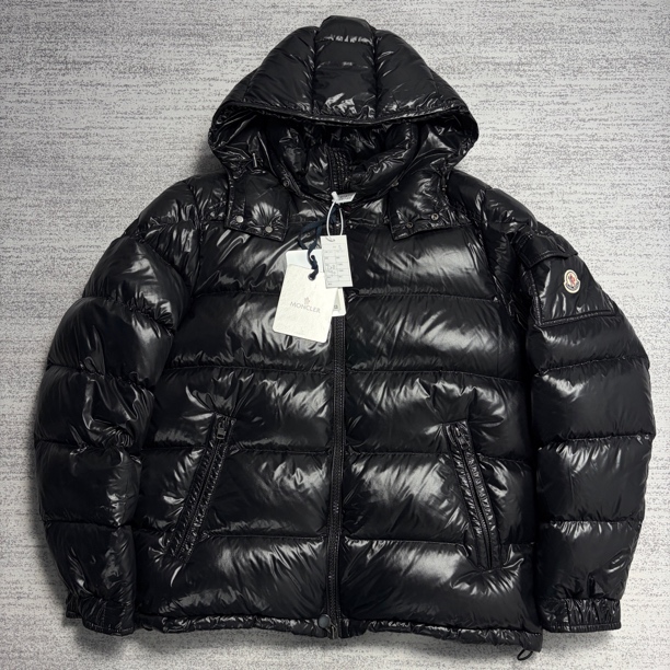 未使用 MONCLER 蒙口 盟可睐 5码 黑色maya玛雅袖标连帽羽绒服