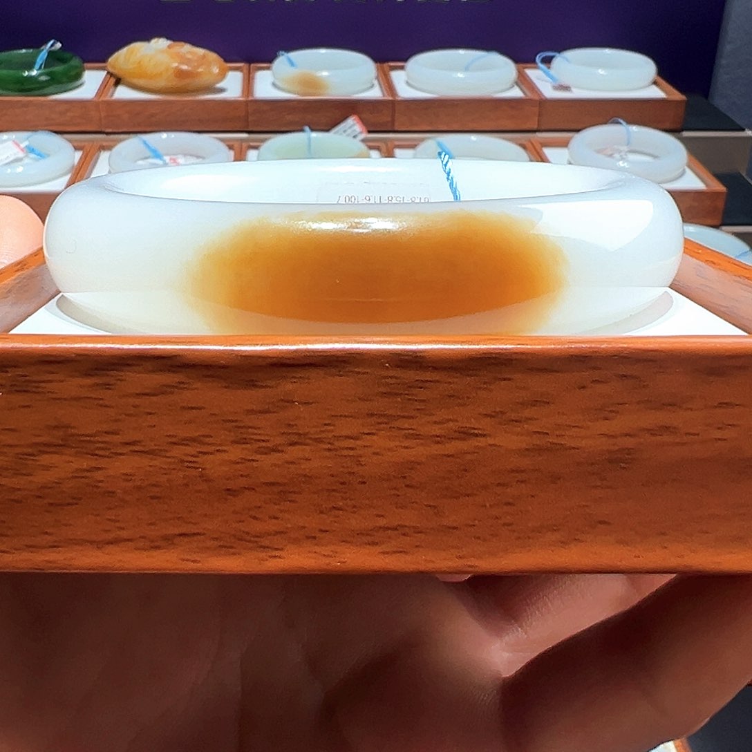 和田玉手镯未镶嵌61 62