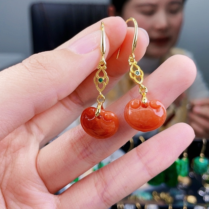 翡翠耳饰未镶嵌饰品