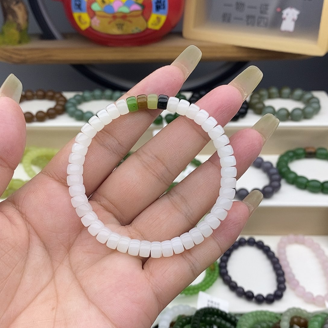 手链未镶嵌和田玉