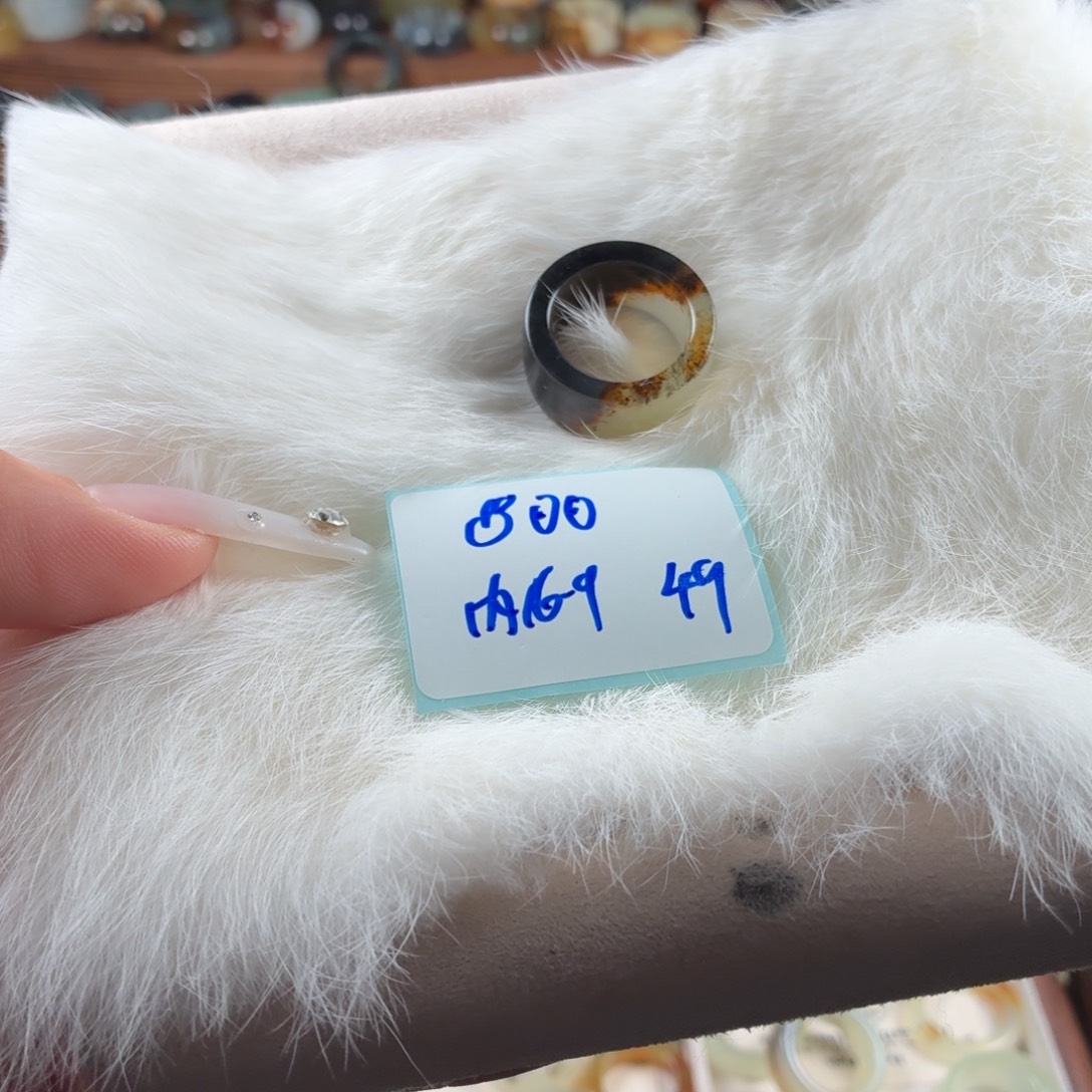 *****蛇纹石玉未镶嵌戒指