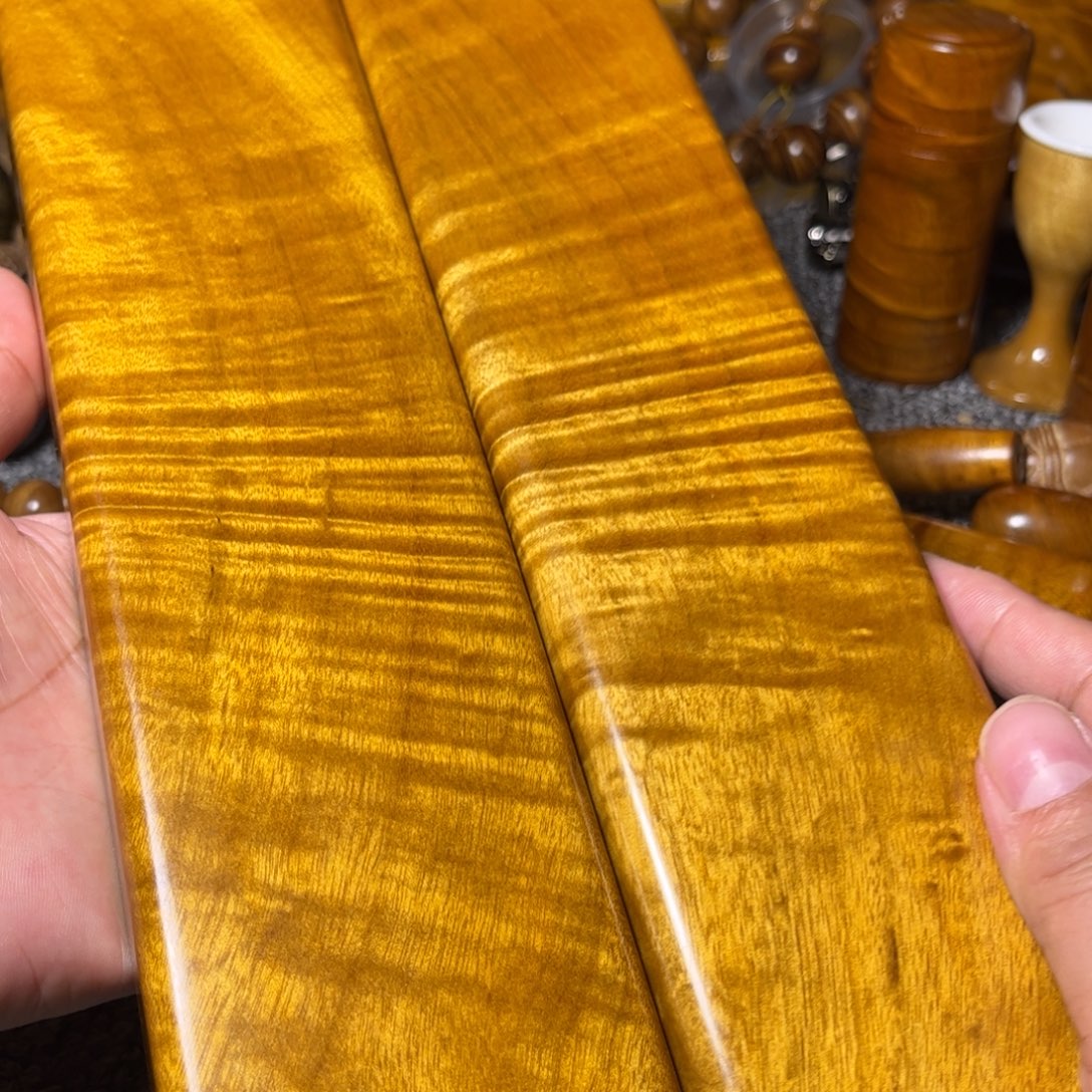 金丝楠镇尺一对福利