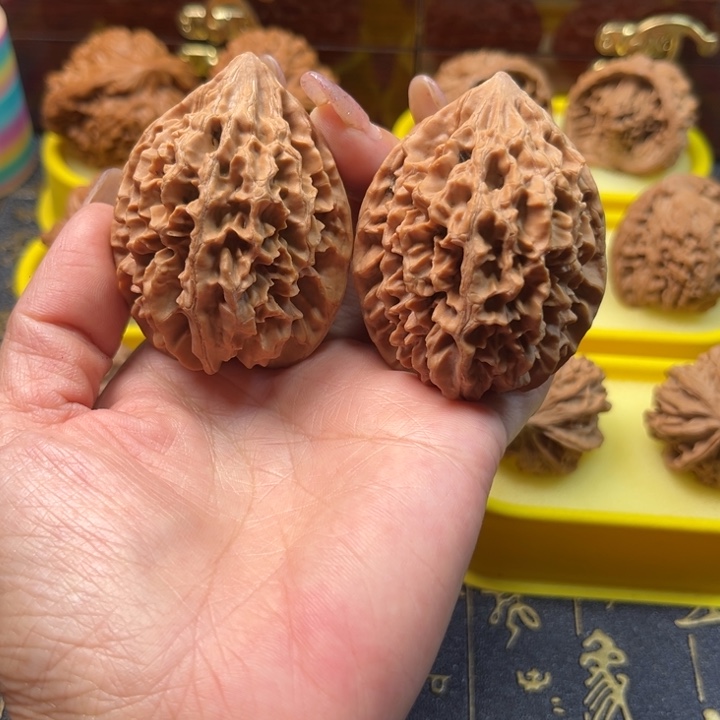 吊坠文玩核桃44招财鼠