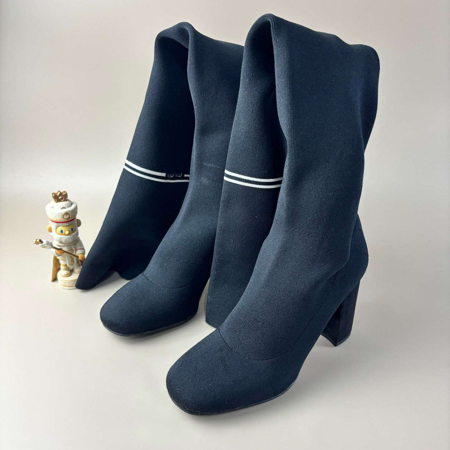 99新 MIU MIU/缪缪 针织刺绣长筒靴 36码YLP3135