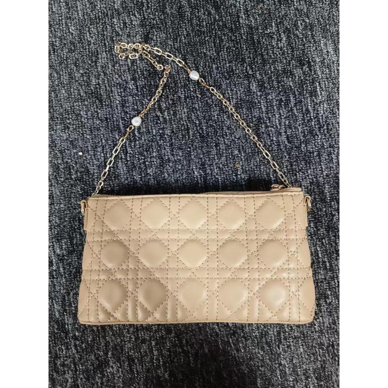 时尚潮流真皮新款女包麻雀小包 0153 杏色