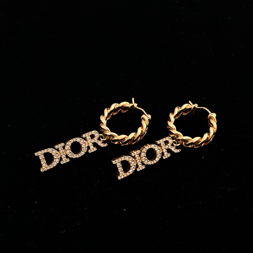 95新 DIOR/迪奥 金色金属水钻耳环/2600