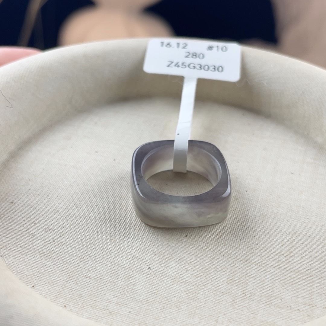 和田玉（糖玉）未镶嵌戒圈