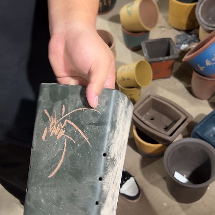 紫砂花盆口口口口口