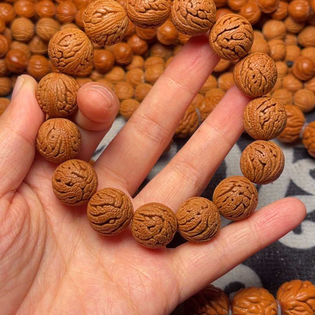 桃核手串龙纹桃核