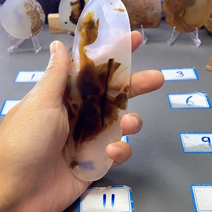 玛瑙/玉髓未镶嵌珠宝半成品