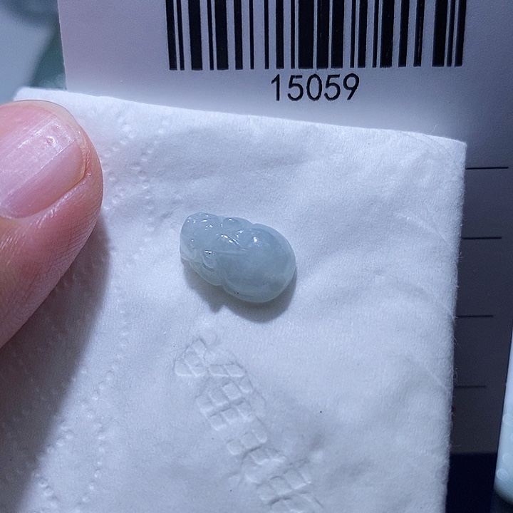 翡翠未镶嵌颈饰天光墟翡翠市场现金代购