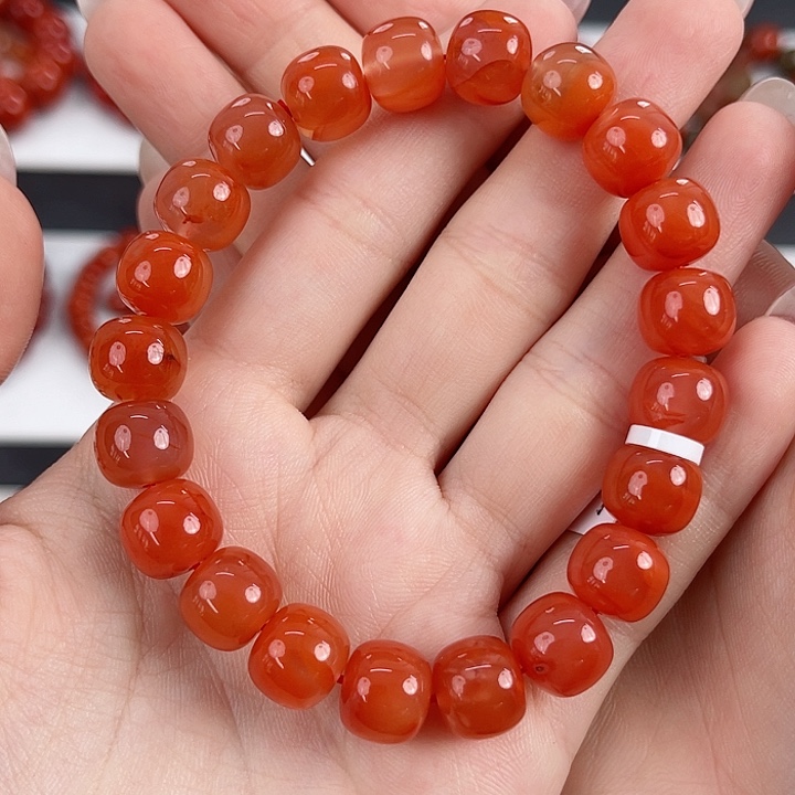 南红玛瑙未镶嵌保山杨柳料10mm老型手串