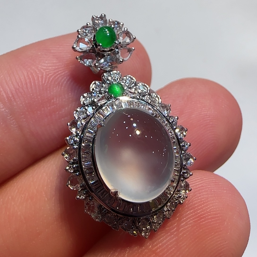 翡翠18K金镶嵌吊坠(不含链)吊坠