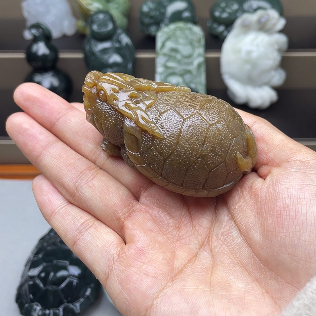 R***~和田玉未镶嵌颈饰