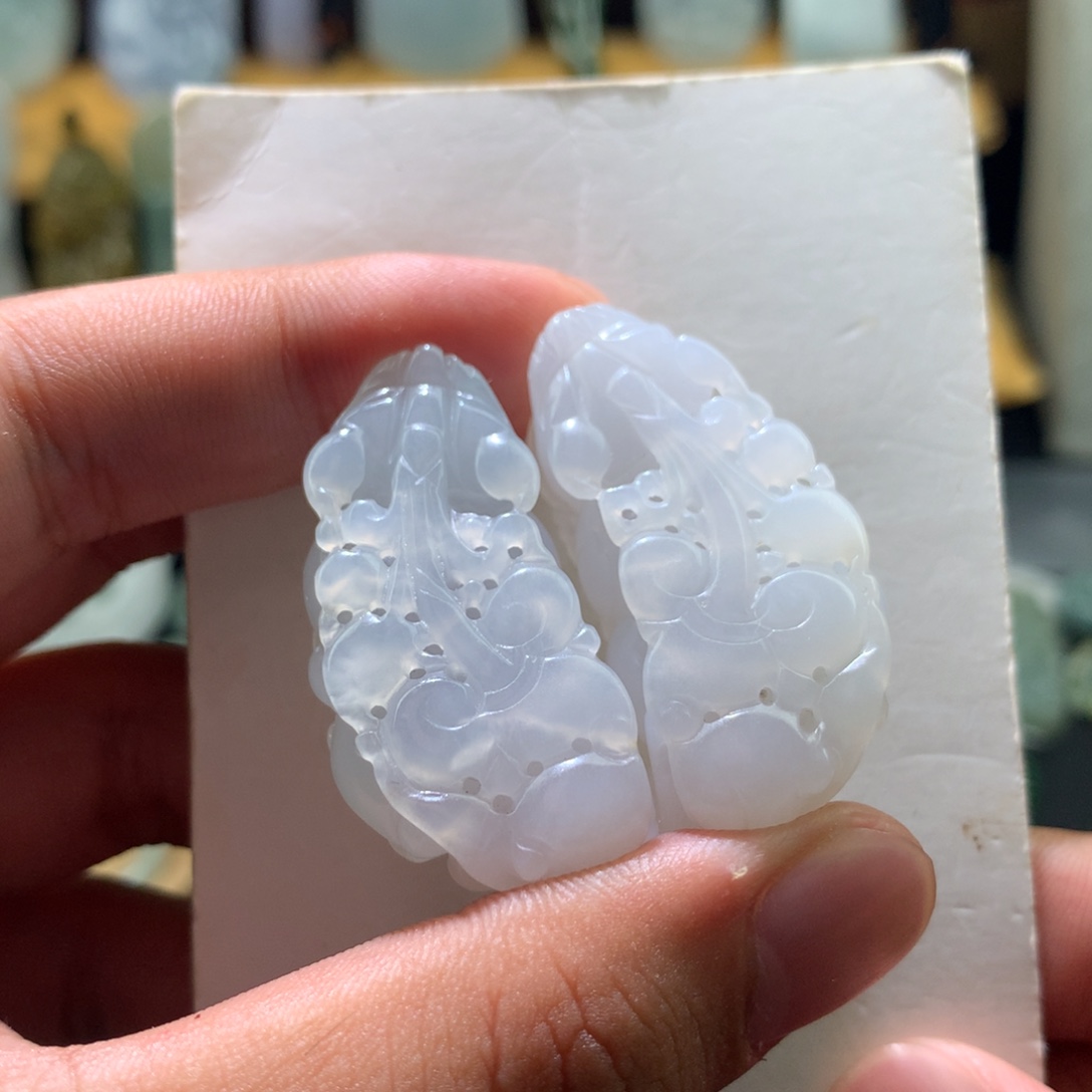 翡翠未镶嵌颈饰000