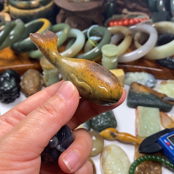 C***C岫岩河磨玉（透闪石质玉）未镶嵌颈饰