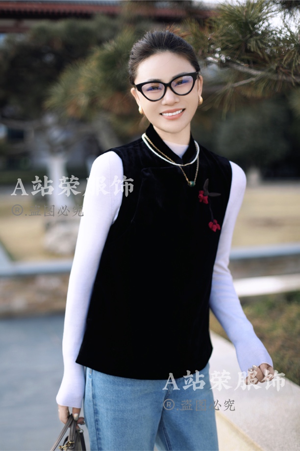 【荣姐精选】小辣椒丝绒马甲