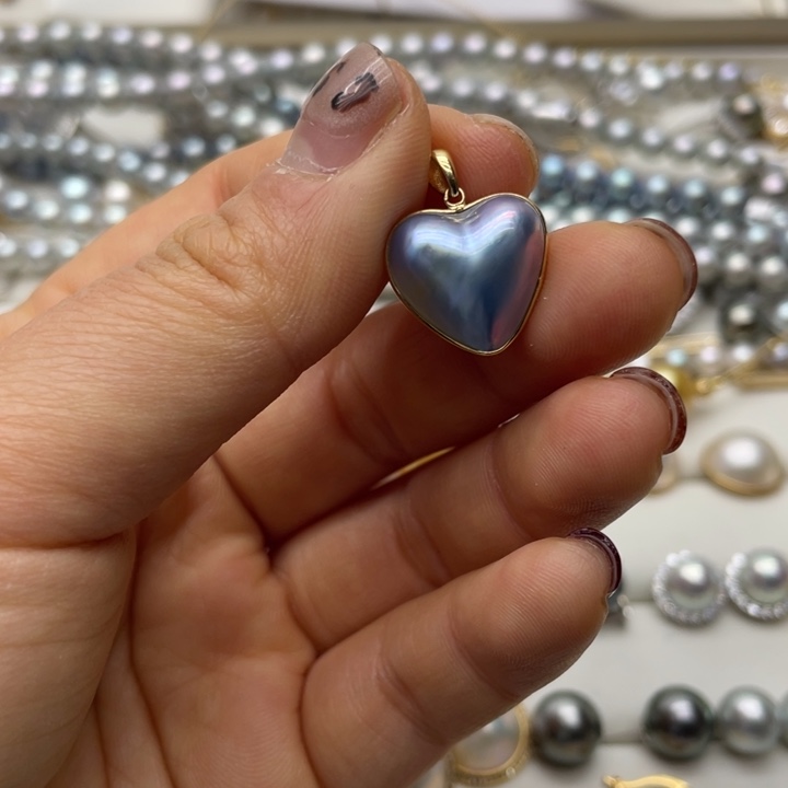 拼合珍珠（马贝珠）吊坠(不含链)18K金镶嵌