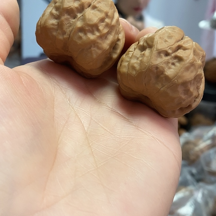 文玩核桃把件37蛤蟆头红皮
