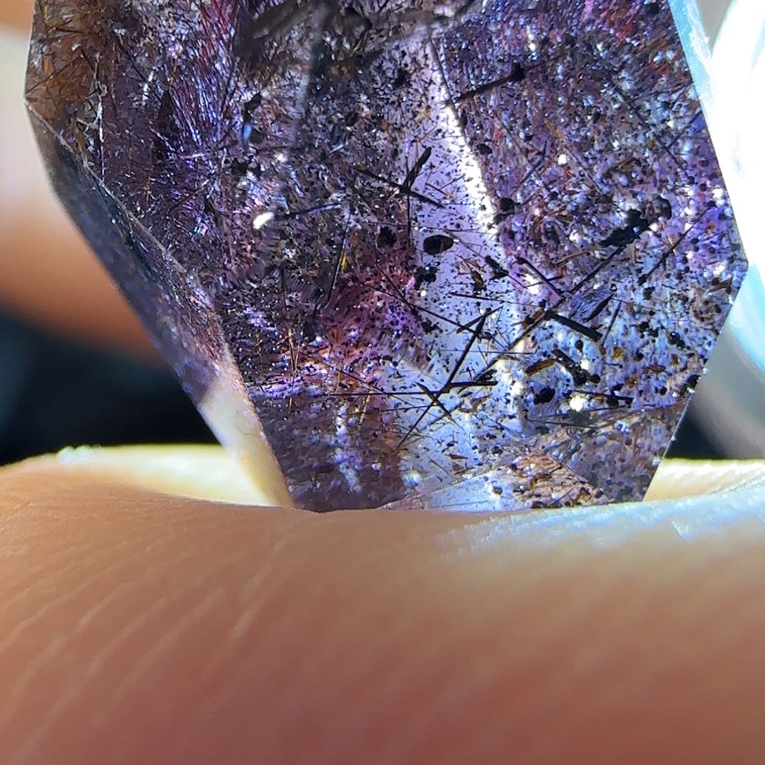 未镶嵌水晶大型摆件（非配饰）