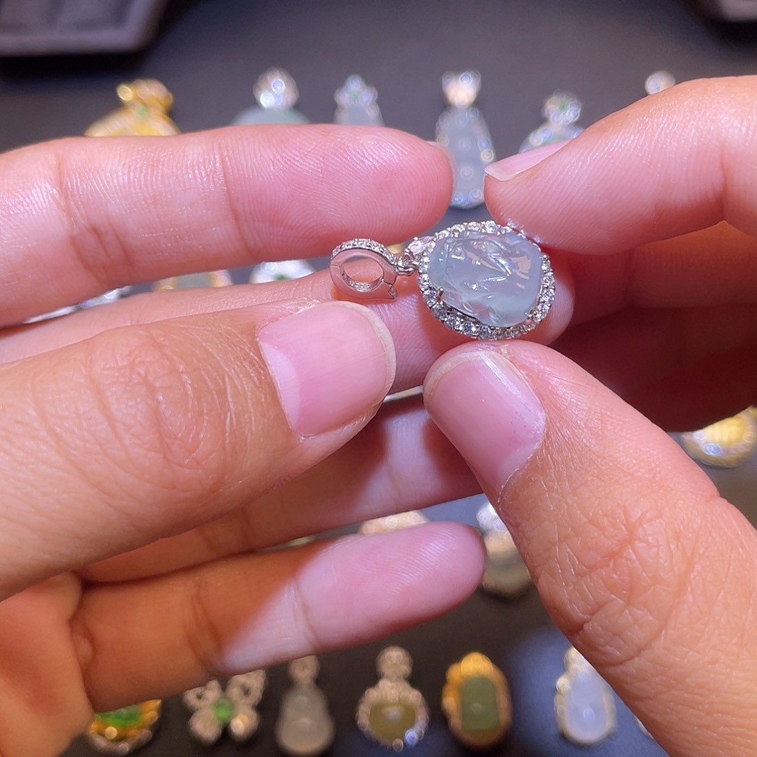 翡翠银S925镶嵌吊坠(不含链)