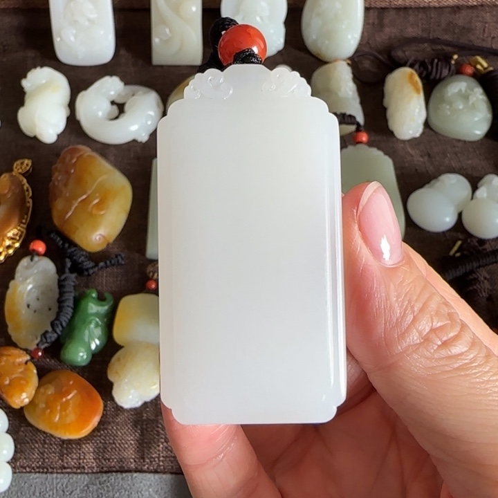 和田玉颈饰未镶嵌怡***྅