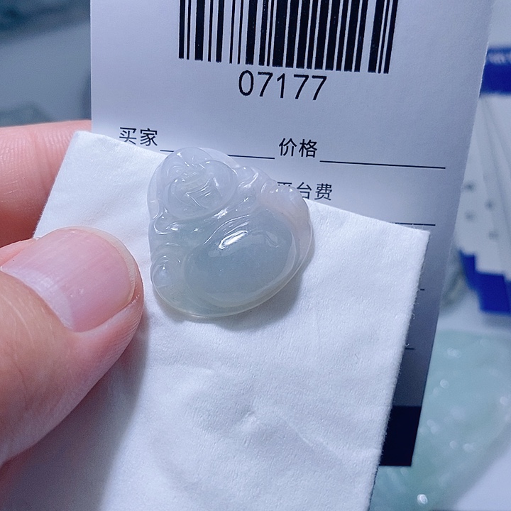 翡翠未镶嵌颈饰天光墟翡翠市场现金代购