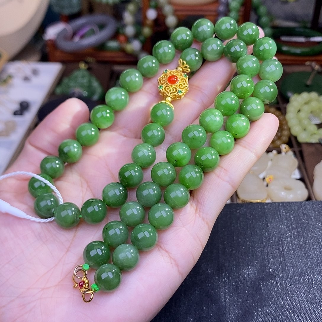 和田玉碧玉老料项链清货价约10MM未镶嵌