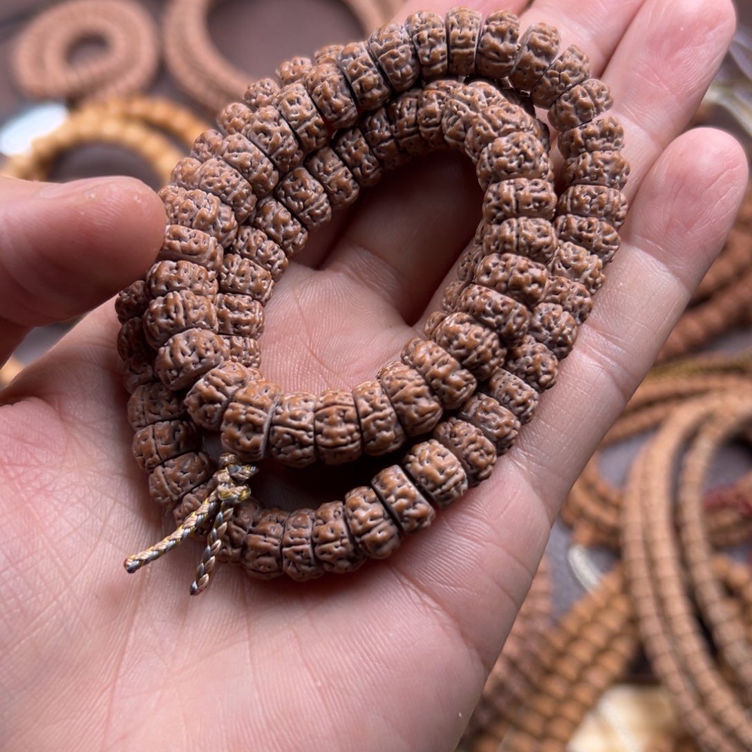 金刚菩提吊坠O**o大肠PULS，带刷子.