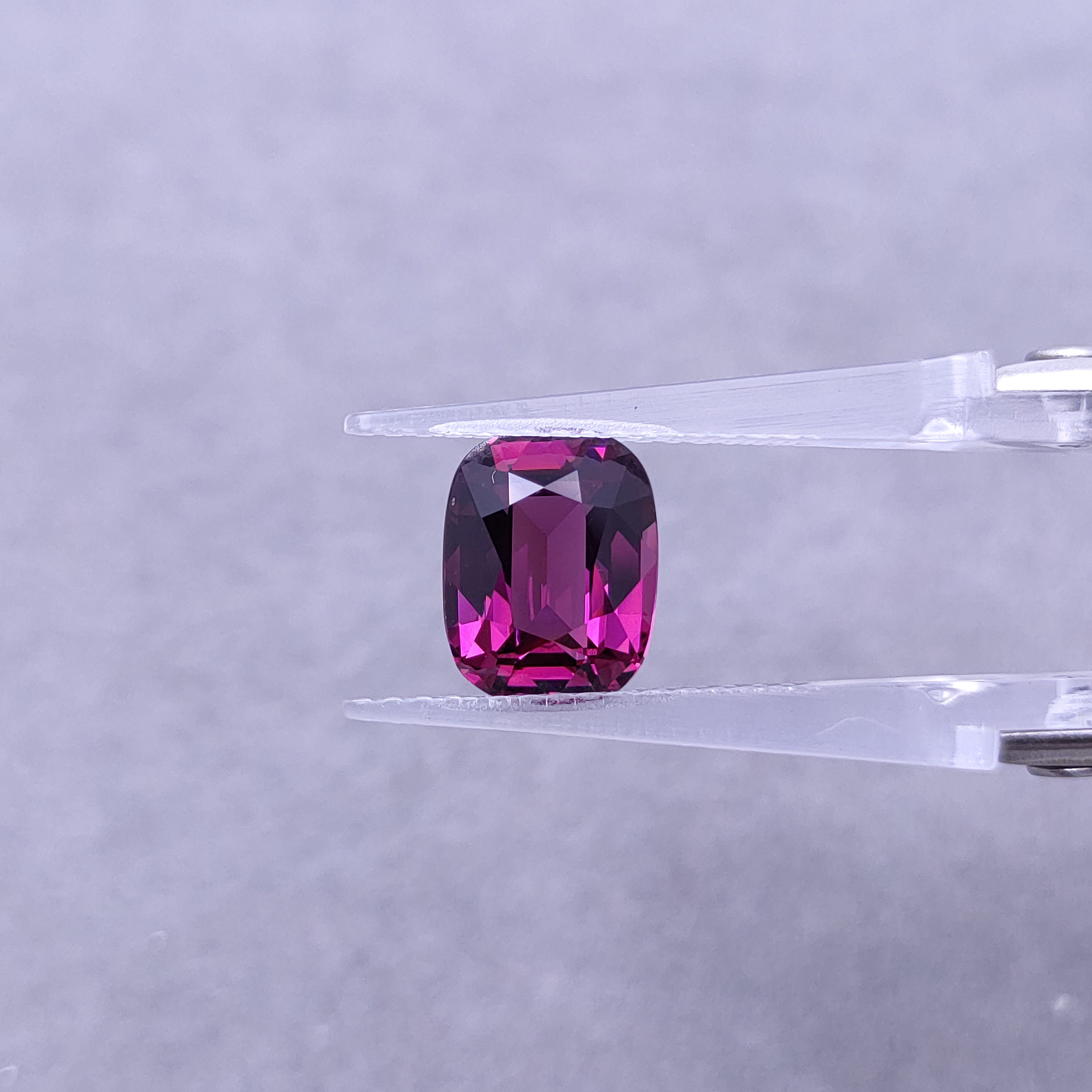 石榴石-3.98ct（01035611）0513
