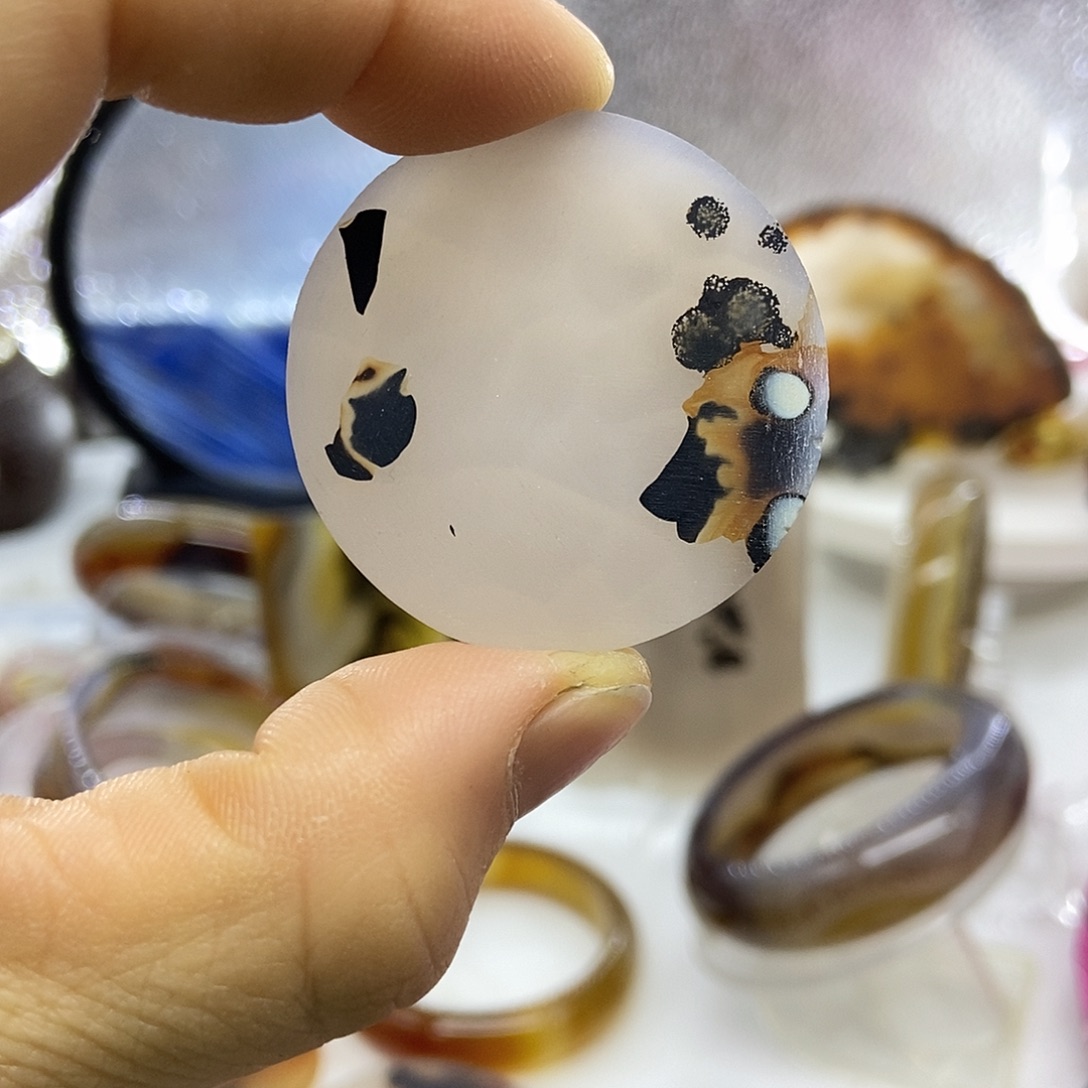 定制玛瑙巴玉玛瑙象形花牌