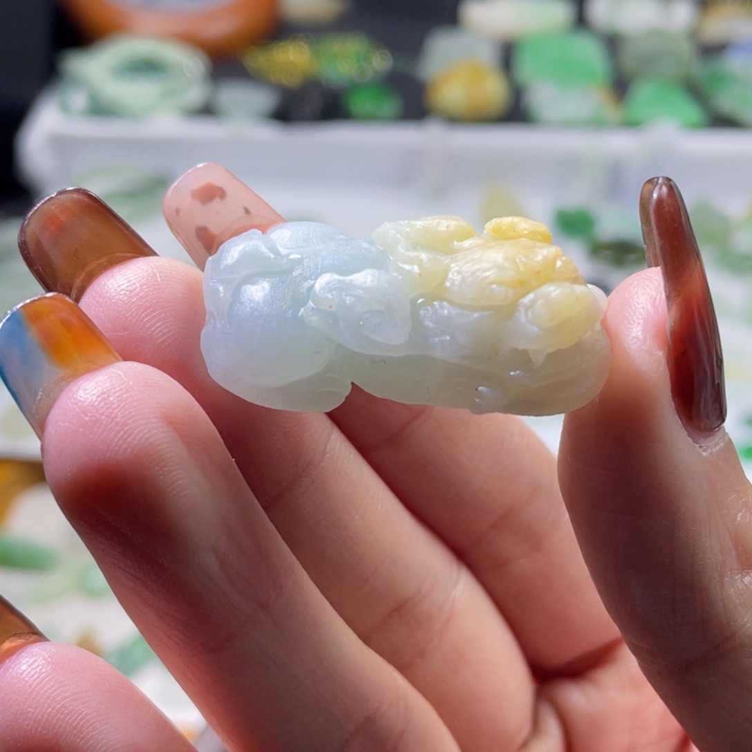 未镶嵌定制翡翠毛货