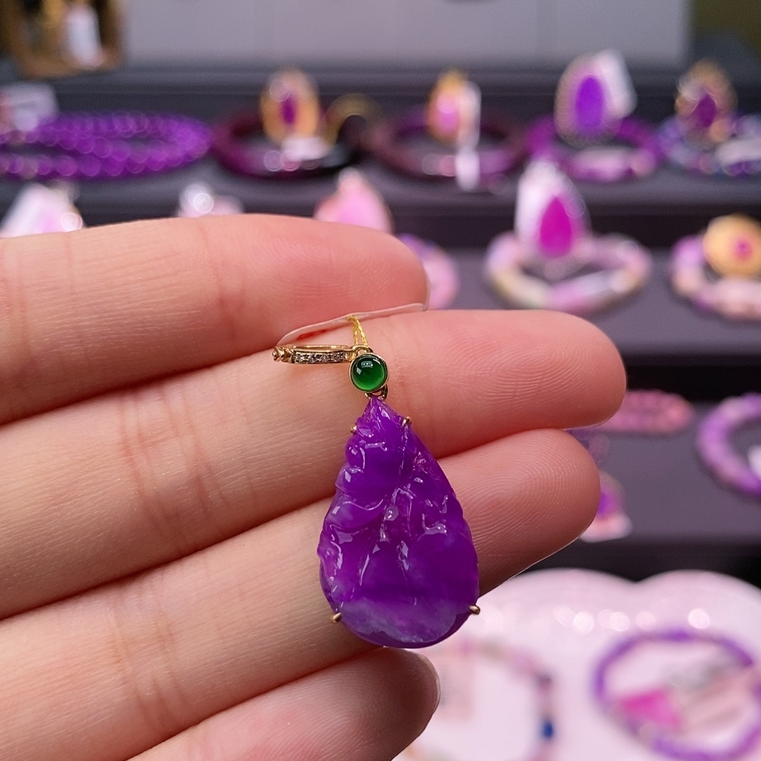 苏纪石（舒俱来）18K金镶嵌吊坠(不含链)