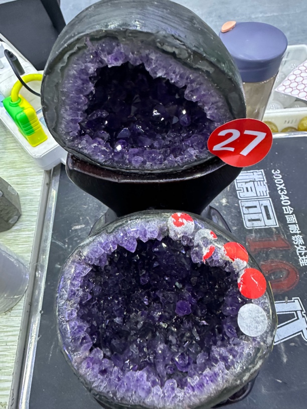 巴西乌拉圭紫水晶摆件