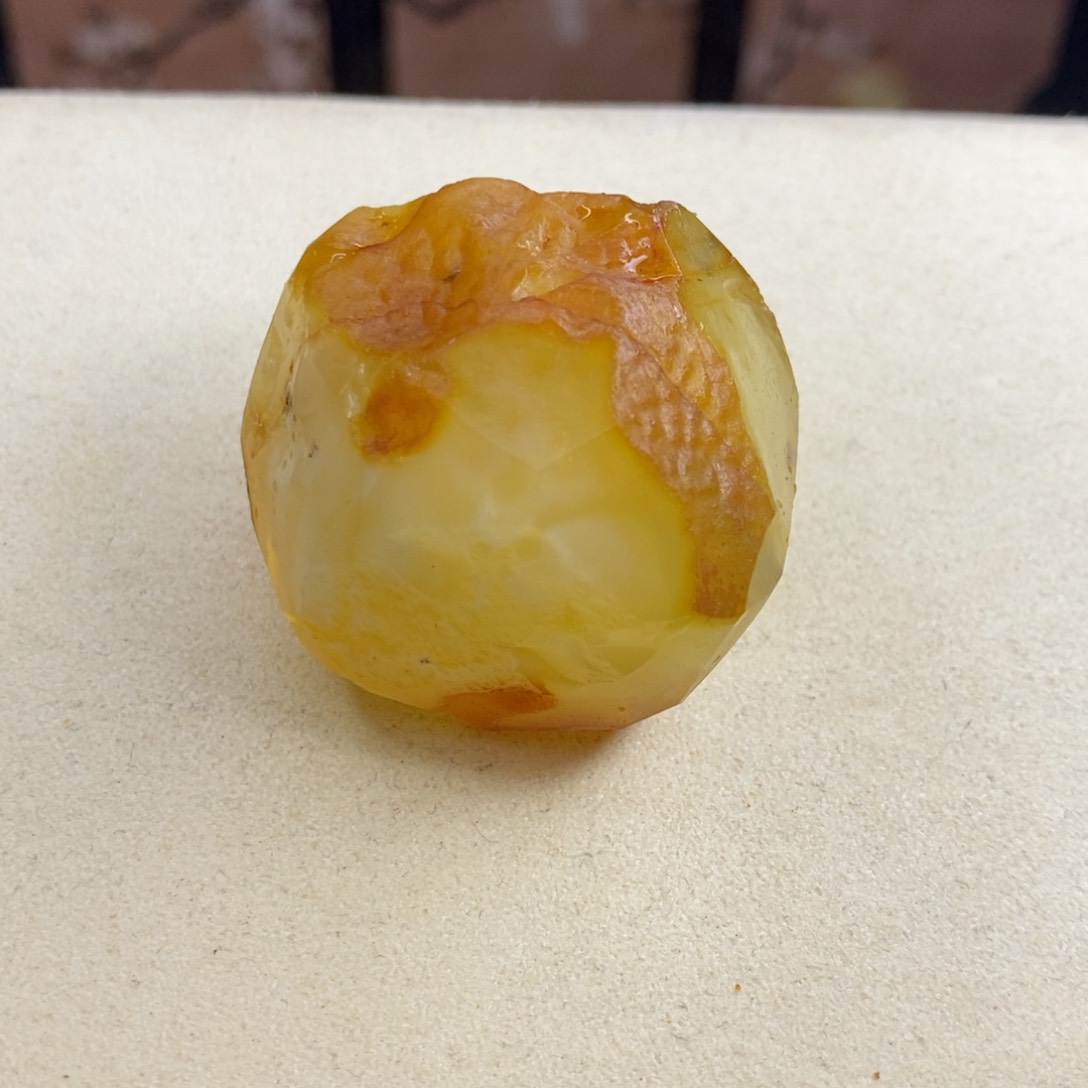 未镶嵌定制琥珀梨