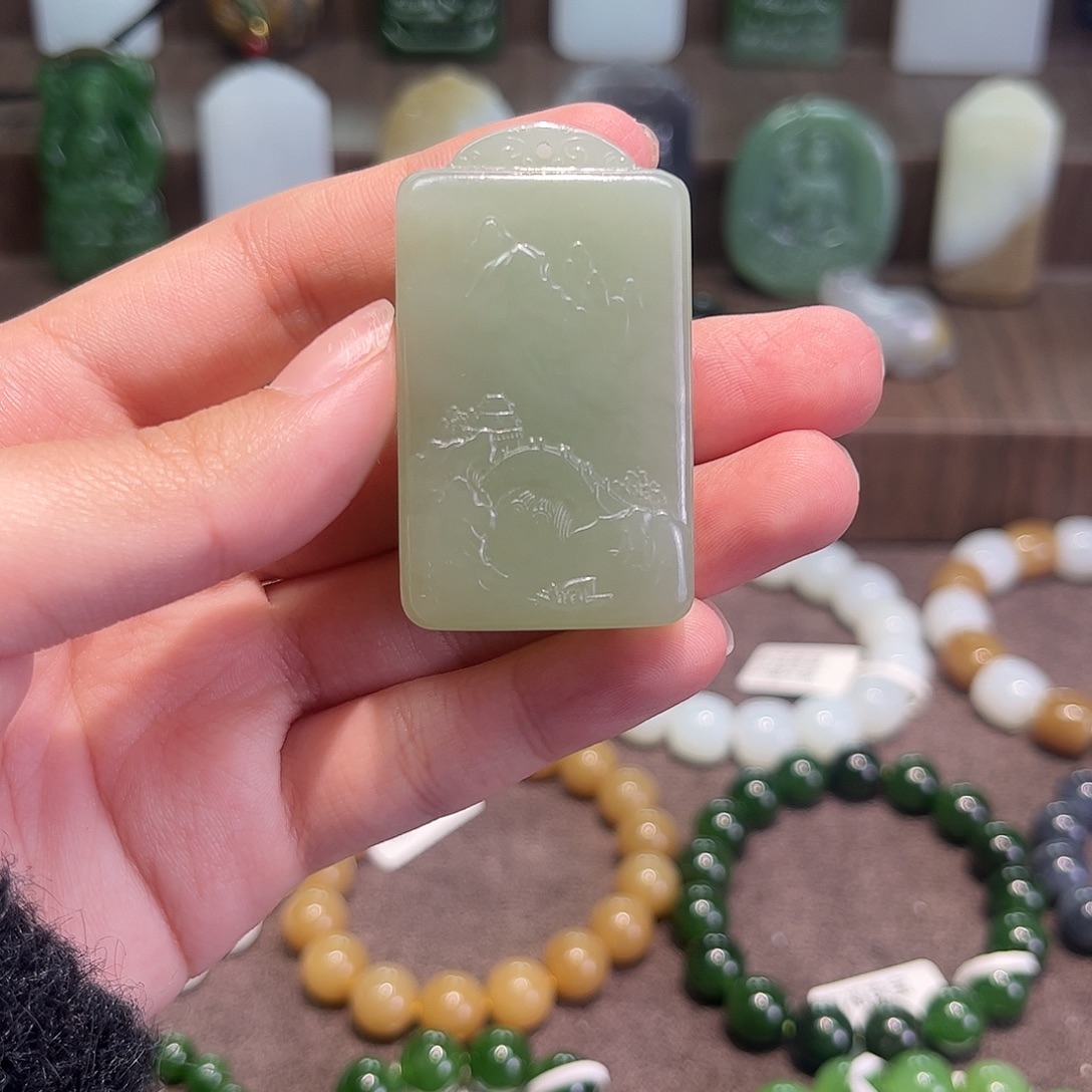 和田玉未镶嵌手串